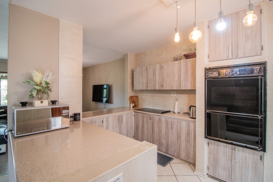 To Let 3 Bedroom Property for Rent in Beacon Bay Eastern Cape